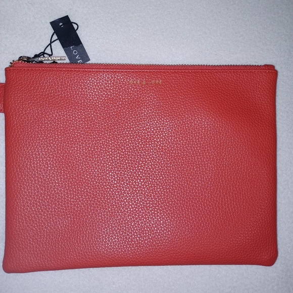 Love & Lore 2 PC Valentine Special - Picture 4 of 10